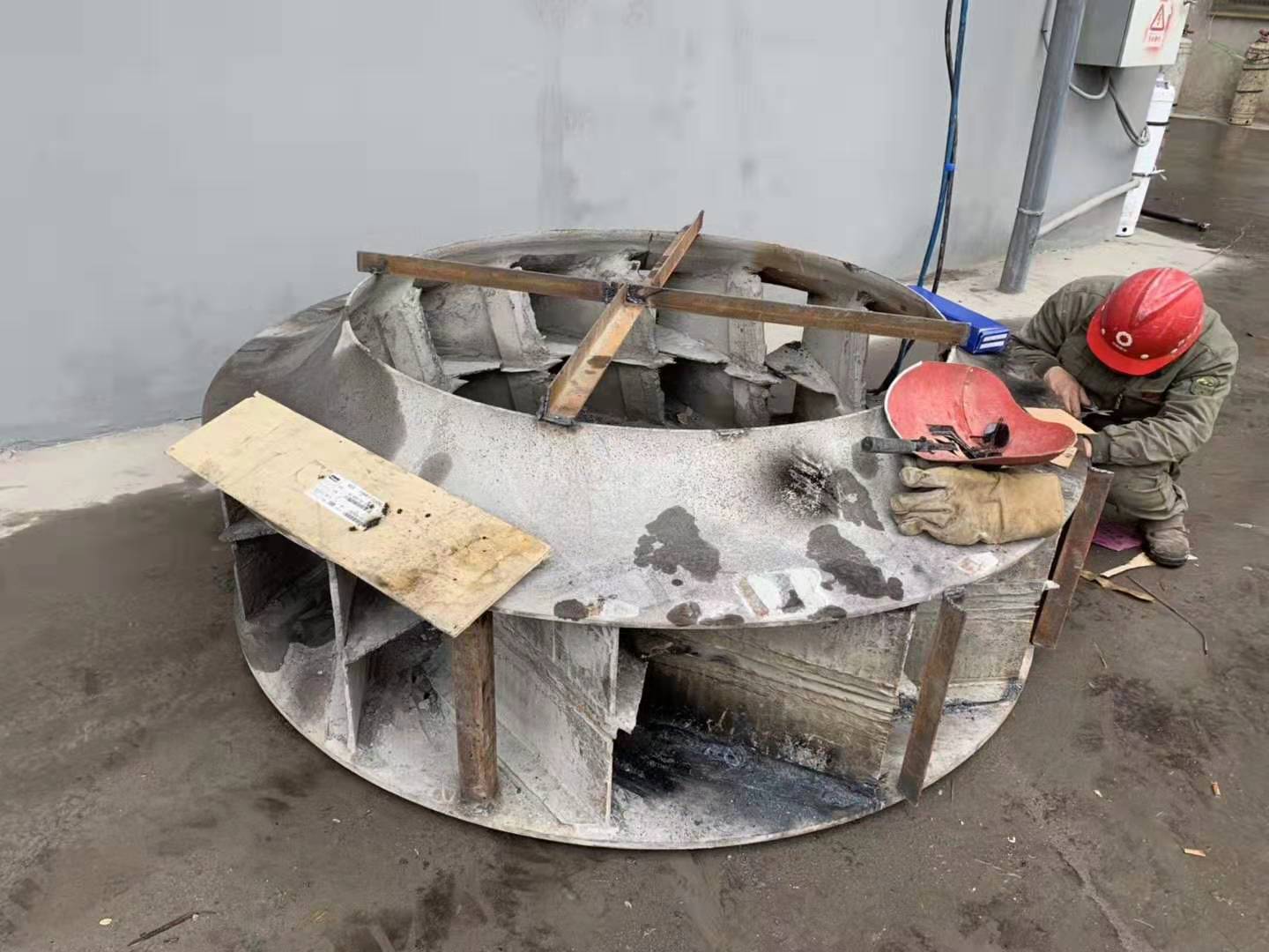 Ѻͺ䓰KN60LC~݆еđ